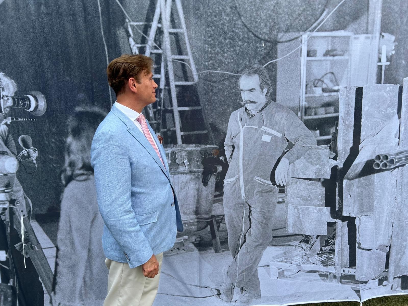 Cristobal Del Puey invité à commémorer Tinguley à l’Ambassade de Suisse